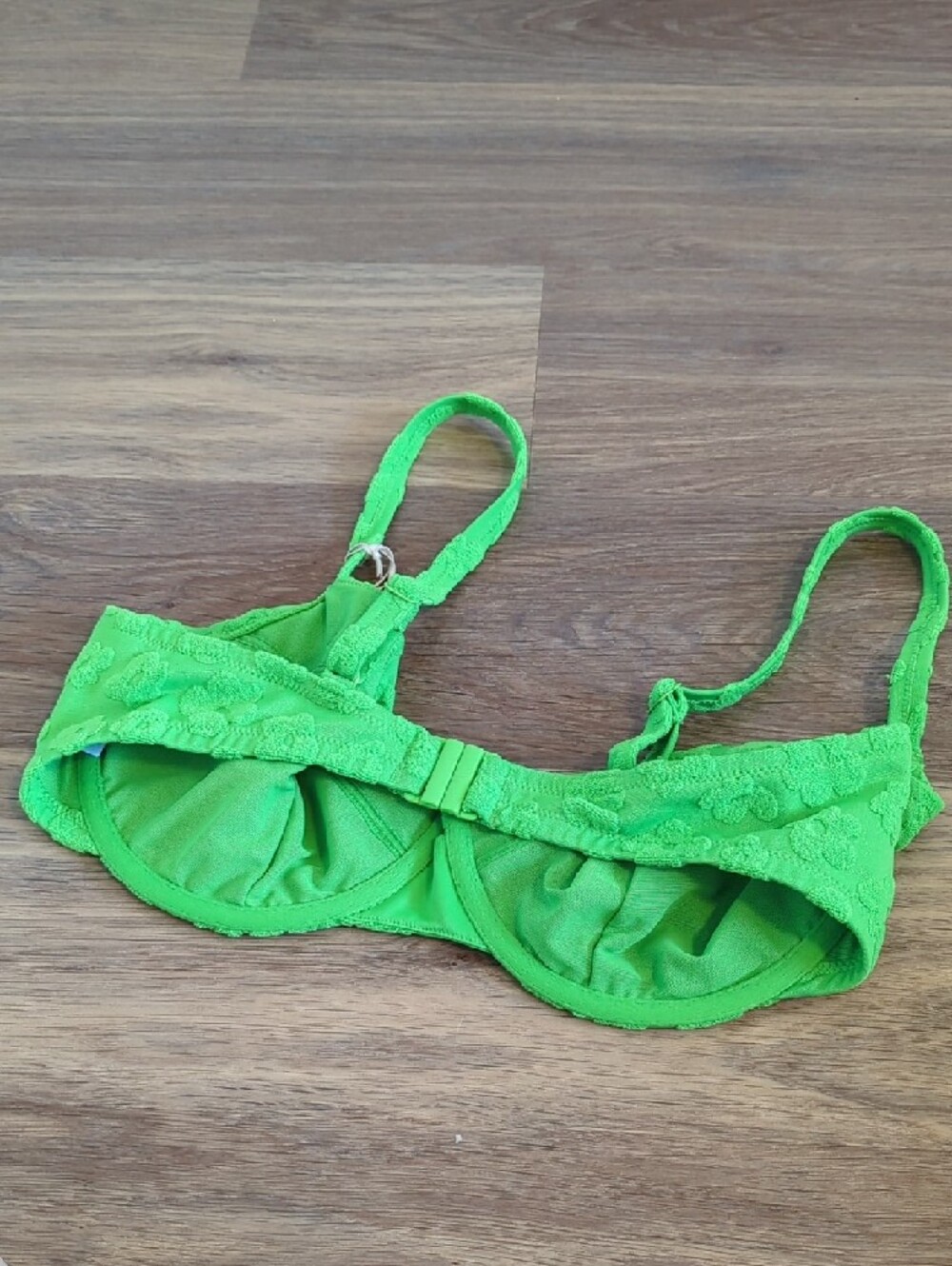 Bravissimo Bright Green Floral Lace Bikini Set - Size 32H top & XL Bottom - Picture 10 of 10